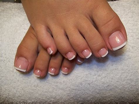 easy nail pedicure.